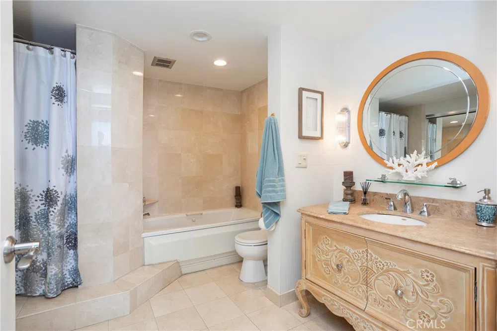 31755 Coast #412 Laguna Beach, CA 92651