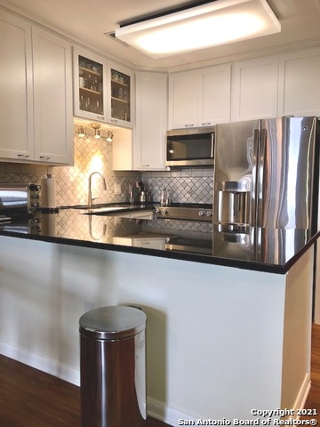 1 Towers Park Ln #2103