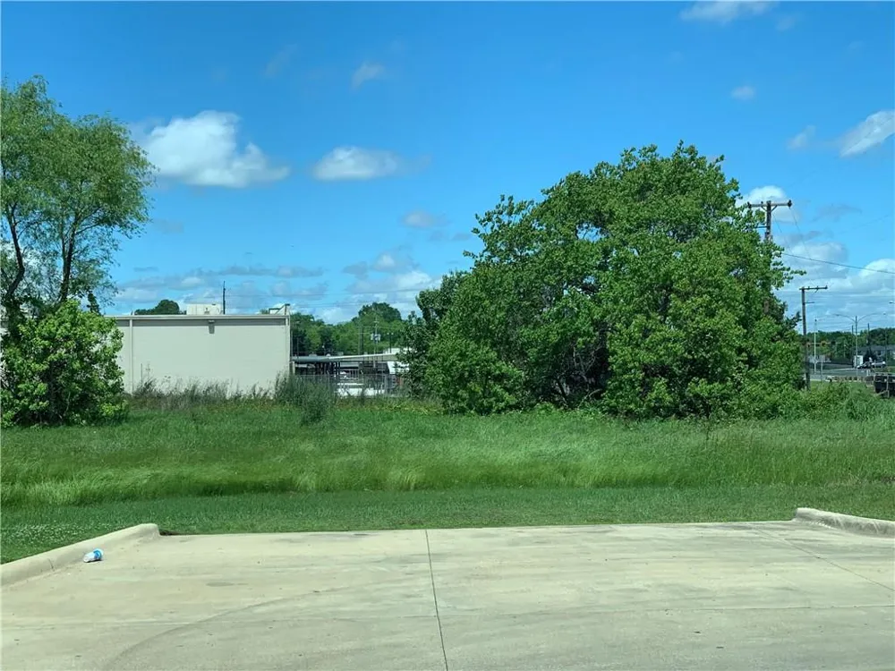 Mansfield Road Shreveport, LA 71108