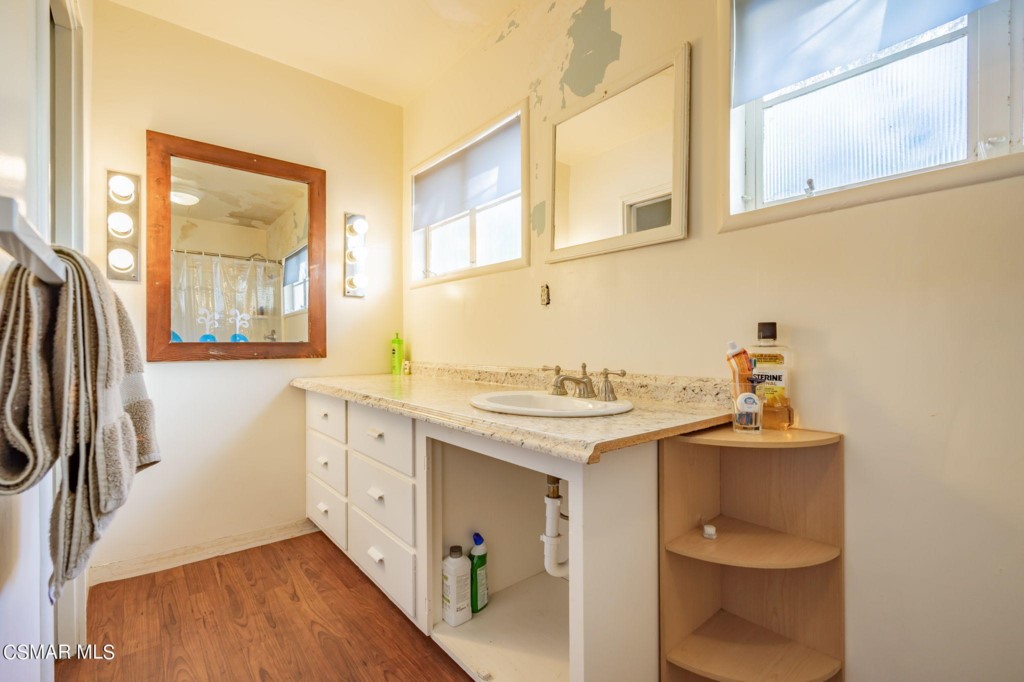 10901 Darling Road Ventura, CA 93004