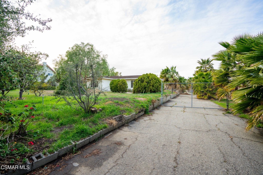 10901 Darling Road Ventura, CA 93004