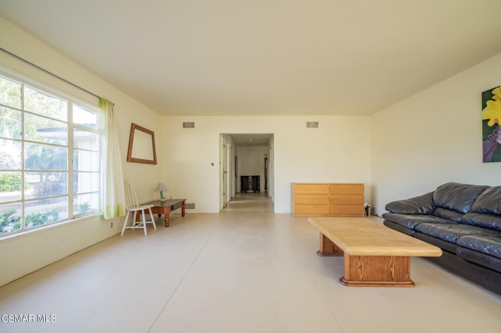 10901 Darling Road Ventura, CA 93004