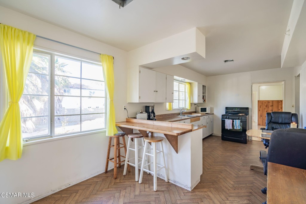 10901 Darling Road Ventura, CA 93004