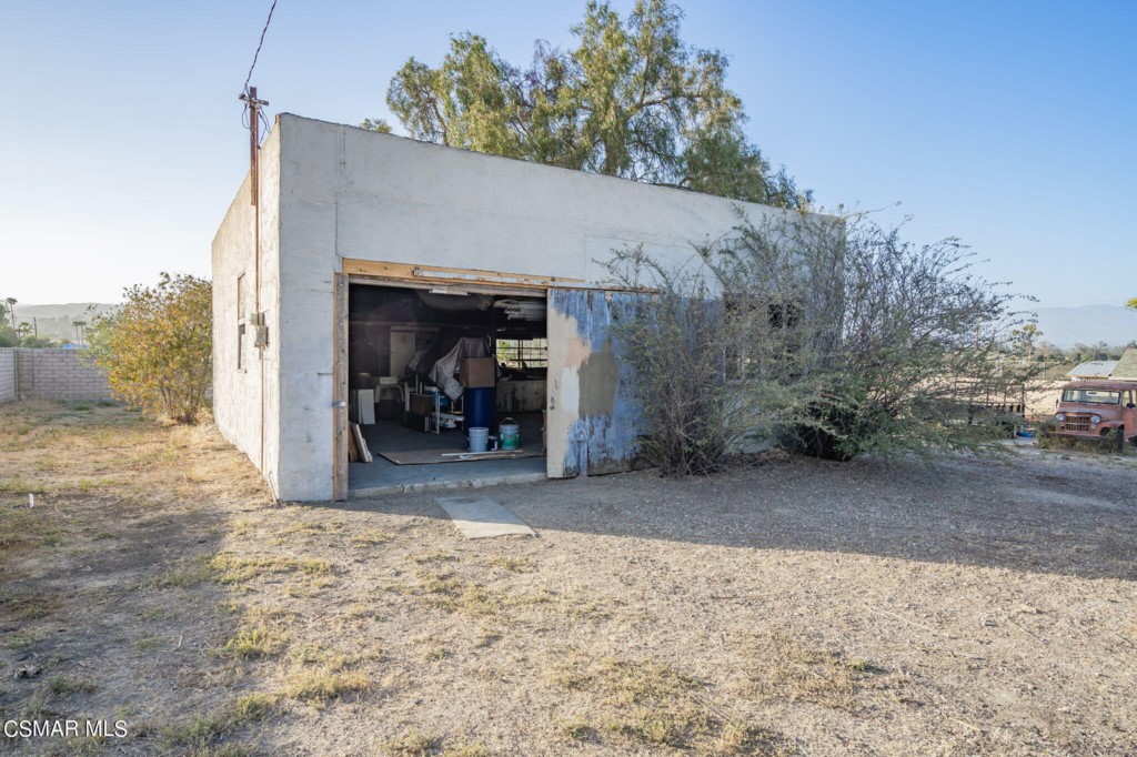 10901 Darling Road Ventura, CA 93004