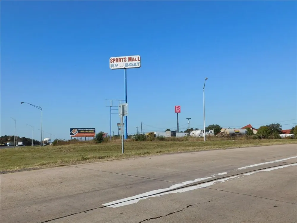 7295 Greenwood Road Shreveport, LA 71119