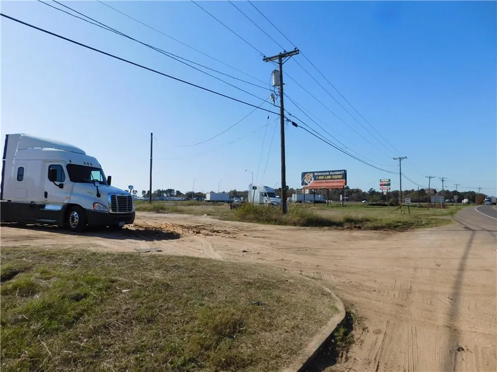 7295 Greenwood Road Shreveport, LA 71119