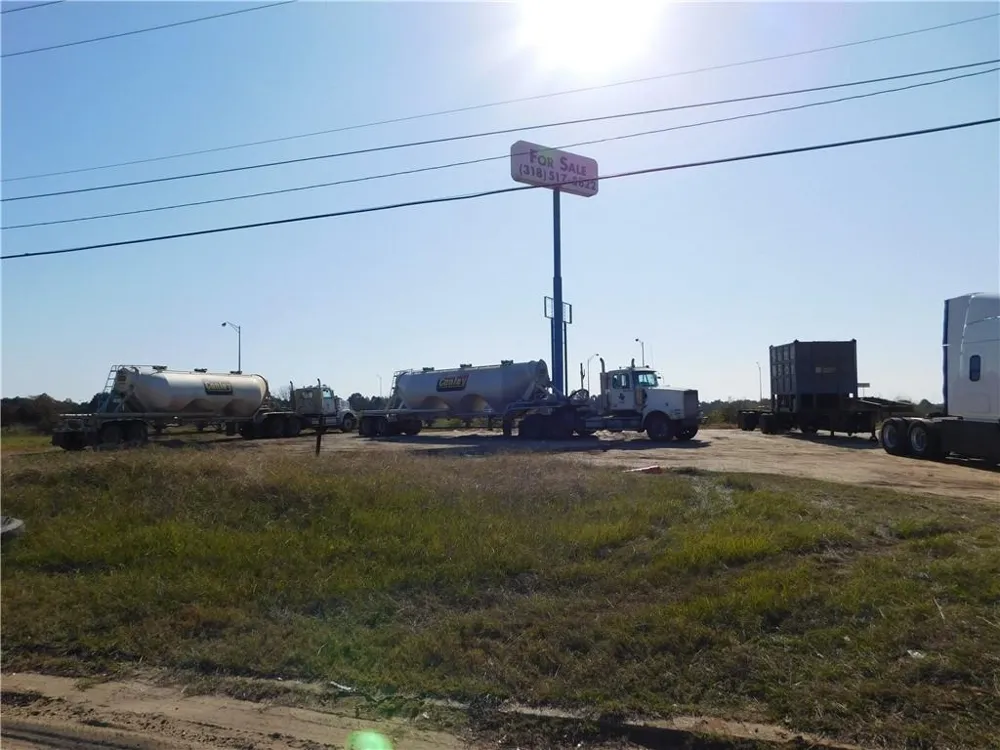 7295 Greenwood Road Shreveport, LA 71119