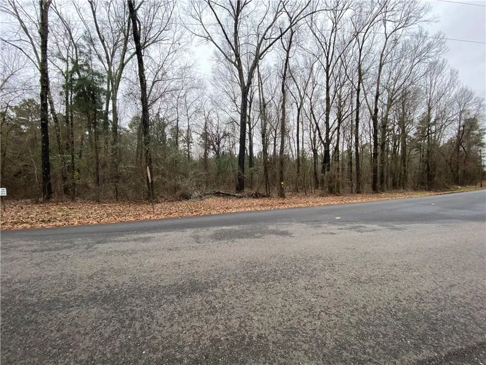 East Linton Road Benton, LA 71006