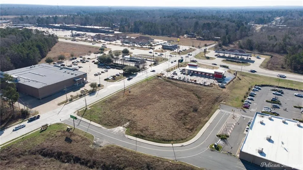 Linwood Rd@ Bert Kouns Shreveport, LA 71106
