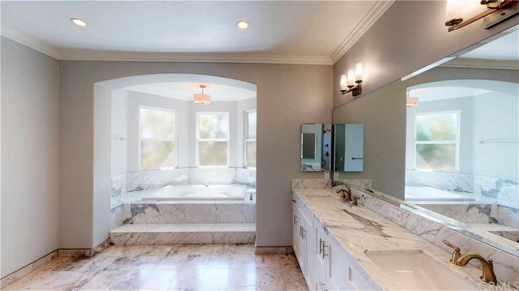 2520 Robinson Street Redondo Beach, CA 90278