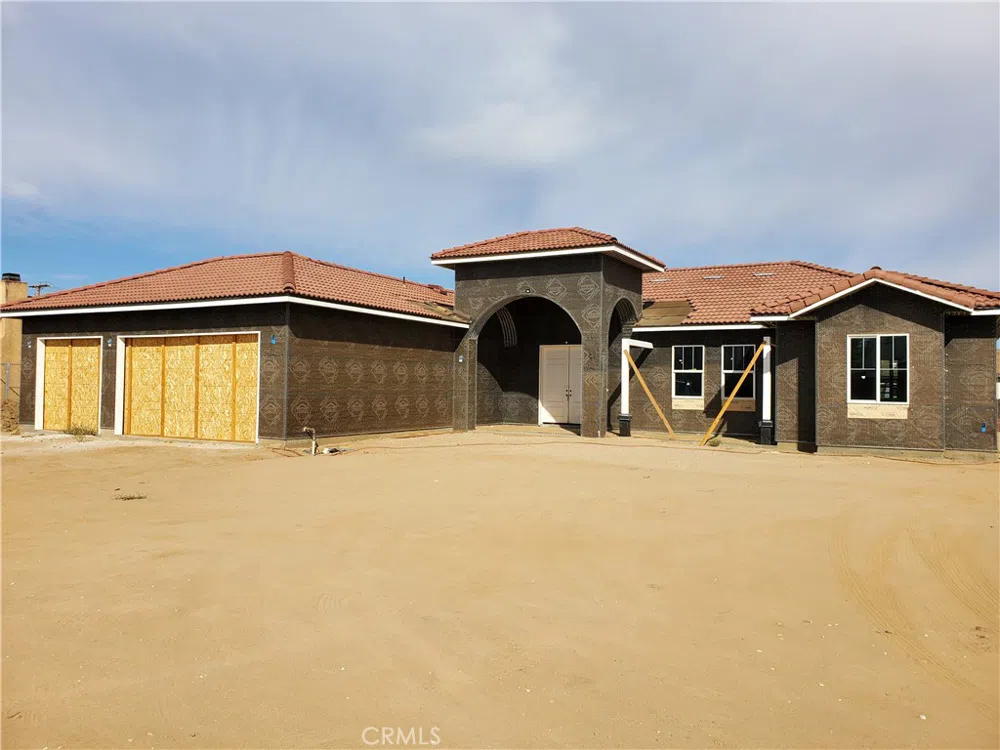 14748 La Mesa Road Victorville, CA 92392