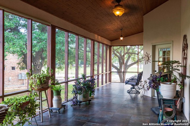 503 WILD TURKEY BLVD Boerne, TX 78006
