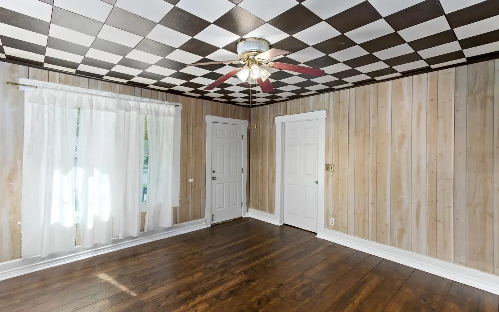 1027 13th Street Port Arthur, TX 77640