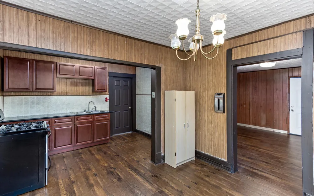 1027 13th Street Port Arthur, TX 77640