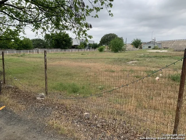 0000 HIGHWAY 173 Hondo, TX 78861