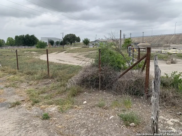 0000 HIGHWAY 173 Hondo, TX 78861