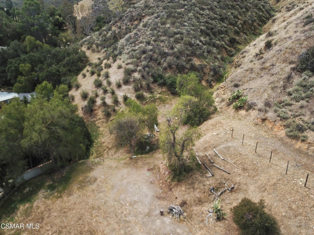 5946 Oak Knolls Road Simi Valley, CA 93063