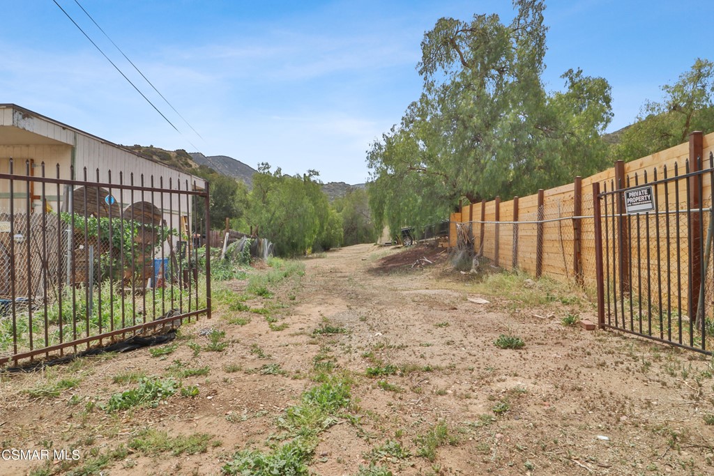5946 Oak Knolls Road