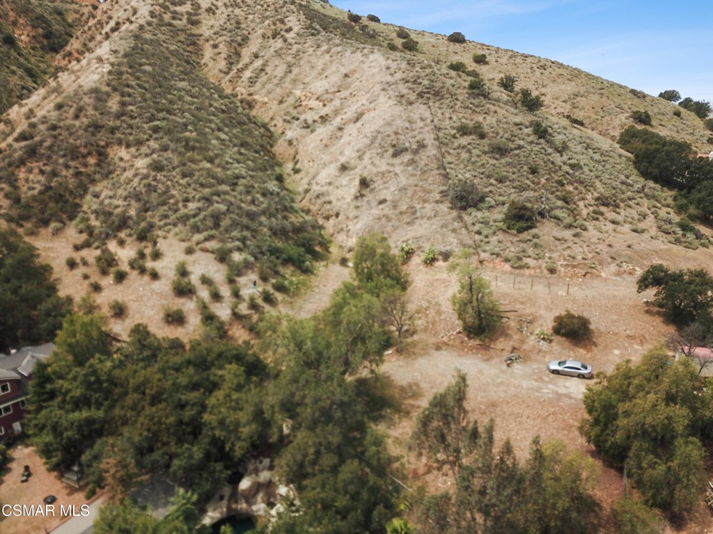 5946 Oak Knolls Road Simi Valley, CA 93063