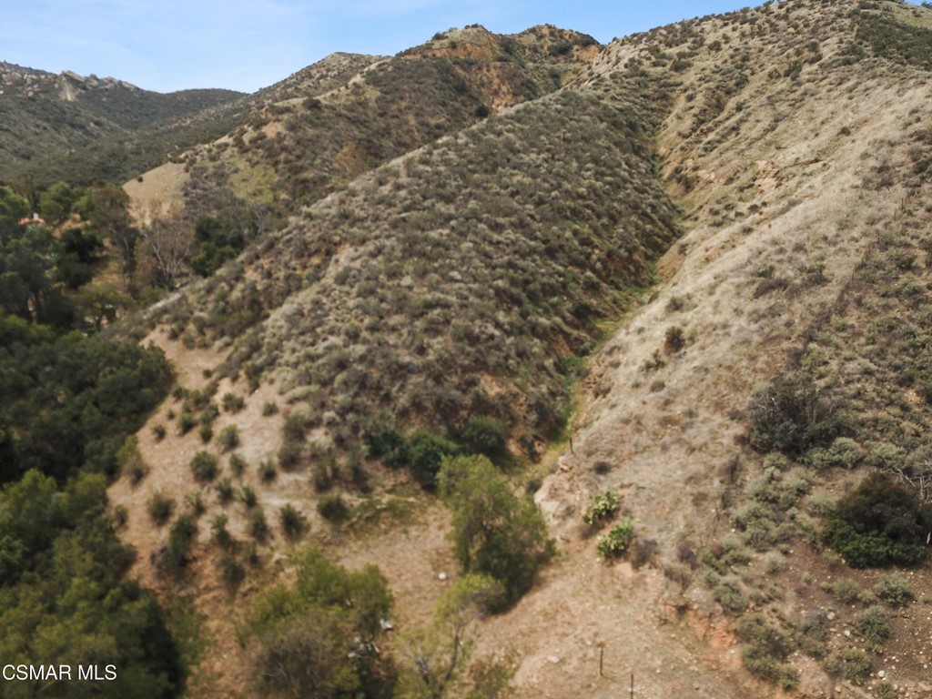 5946 Oak Knolls Road Simi Valley, CA 93063