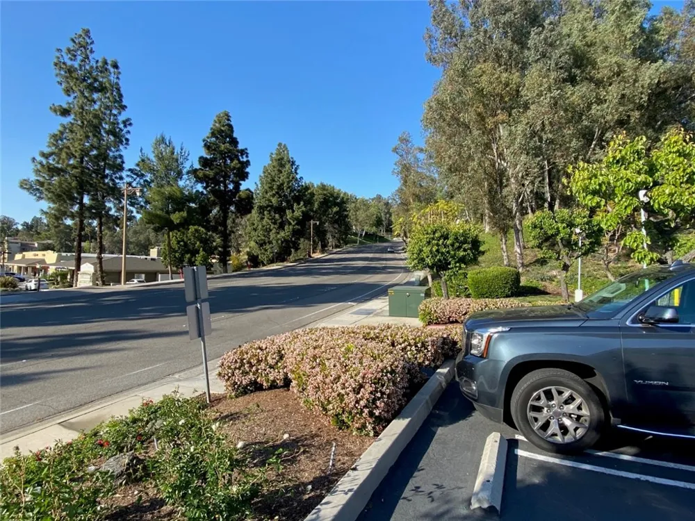 6200 E Canyon Rim Road #5 Anaheim Hills, CA 92807