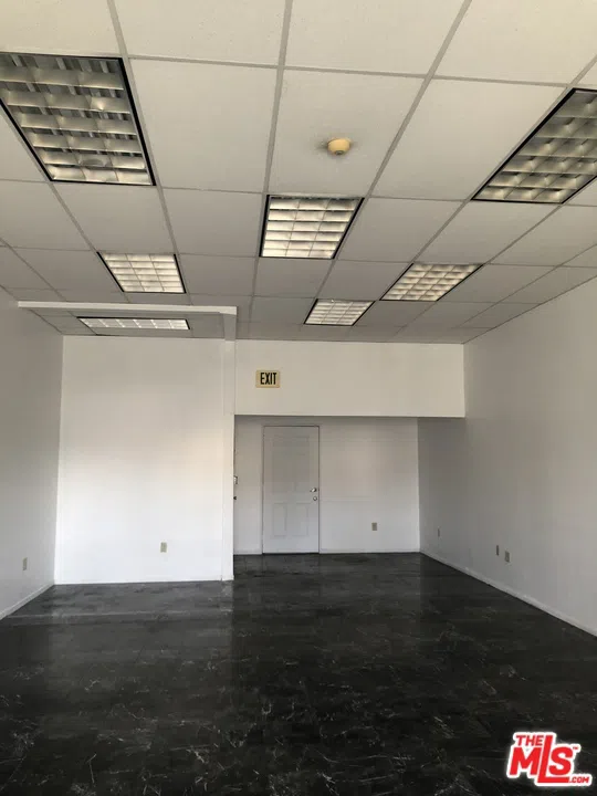 1702 S Hoover Street Los Angeles, CA 90006