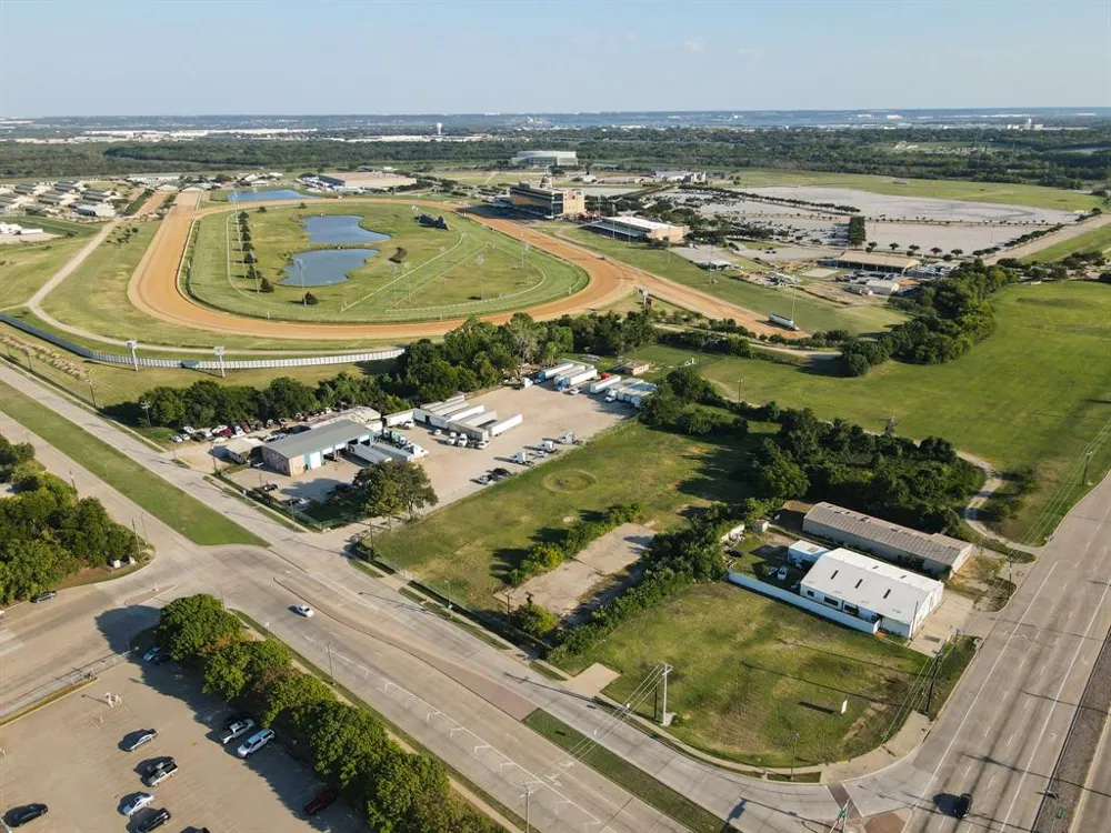2578 Belt Line Road Grand Prairie, TX 75050