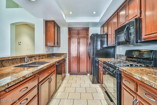 630 Kingswood Lane #F Simi Valley, CA 93065