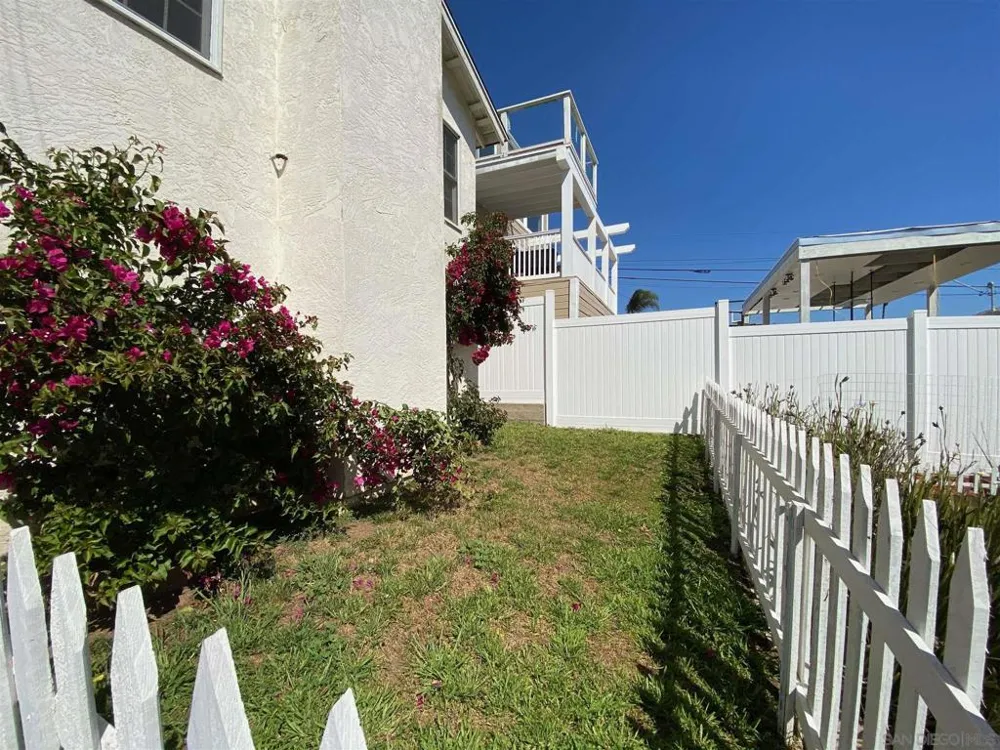 1615 Willow St San Diego, CA 92106