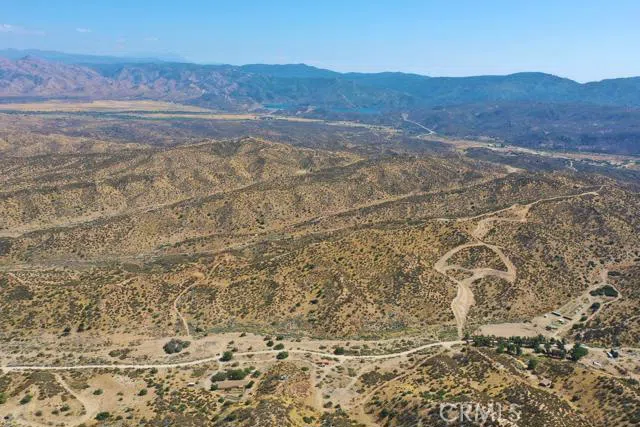 Dukes Country Road Hesperia, CA 92345