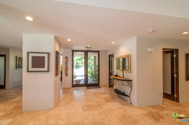 12 Whittier Court Rancho Mirage, CA 92270