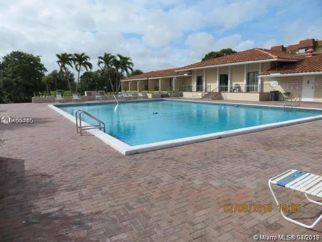 4164 Inverrary Dr #813 Lauderhill, FL 33319