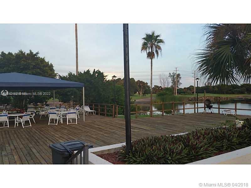 4170 Inverrary Dr #111 Lauderhill, FL 33319