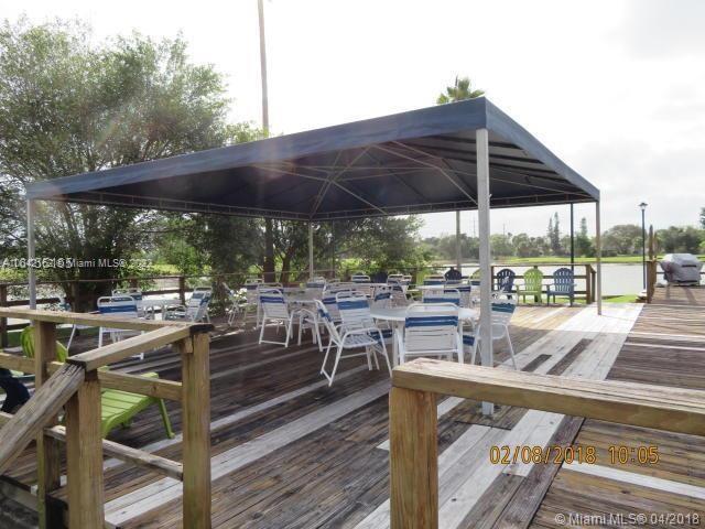 4170 Inverrary Dr #111 Lauderhill, FL 33319