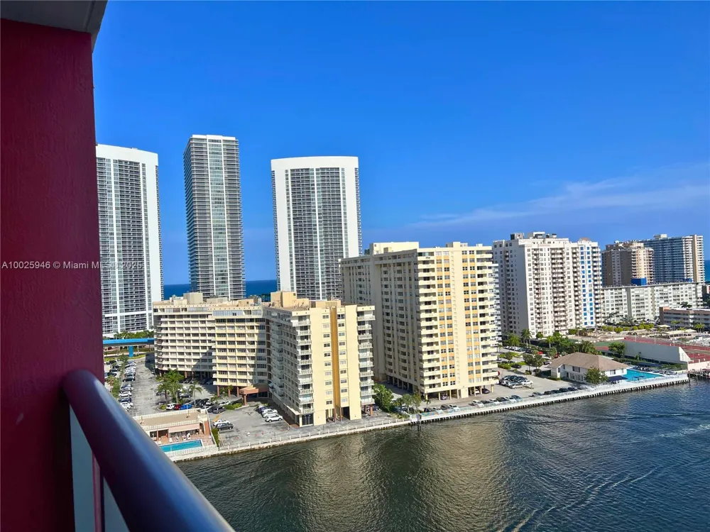 2602 E HALLANDALE BEACH BLVD #1605 Hallandale Beach, FL 33009