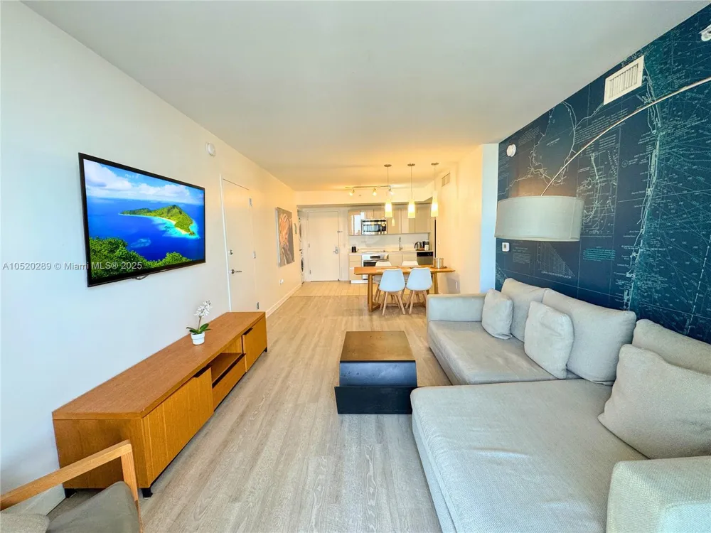 2602 E Hallandale Beach #2008A Hallandale Beach, FL 33009