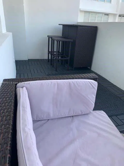 100 Lincoln Rd #1219 Miami Beach, FL 33139