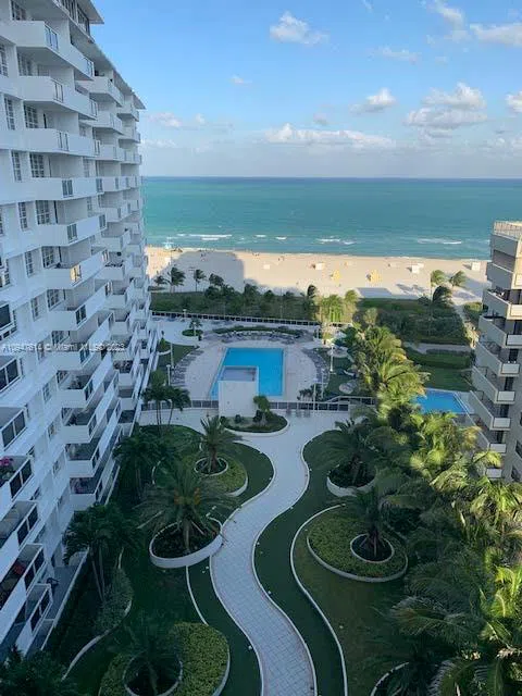 100 Lincoln Rd #1219 Miami Beach, FL 33139