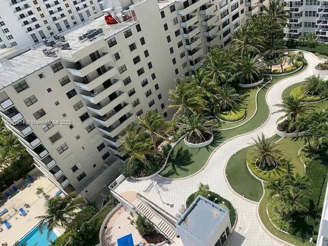 100 Lincoln Rd #1219 Miami Beach, FL 33139