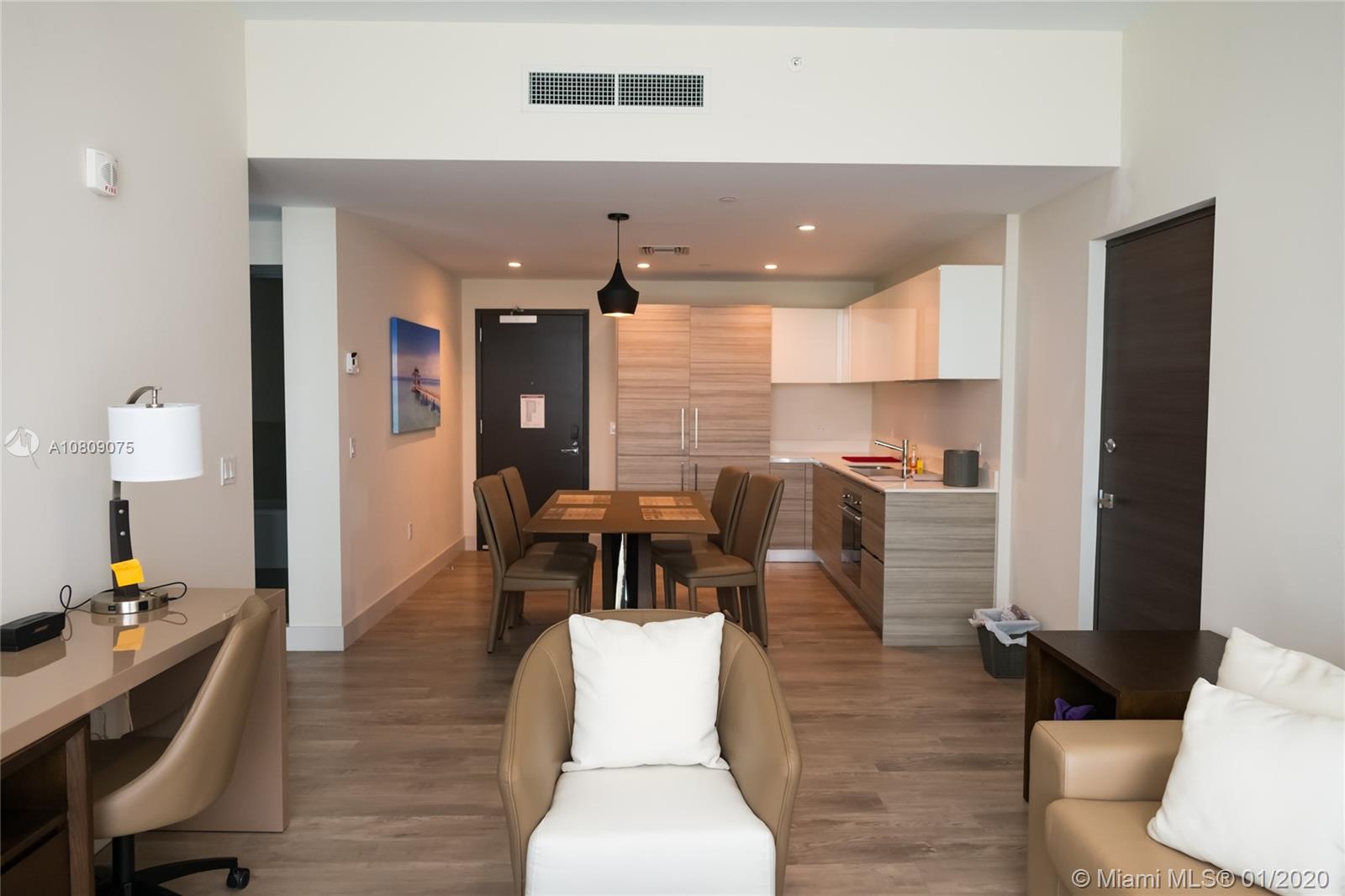 777 Ocean Dr #N311 Hollywood, FL 33019