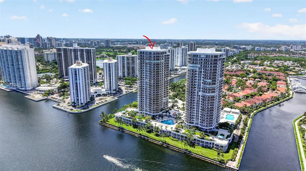 3802 NE 207th St #2802 Aventura, FL 33180