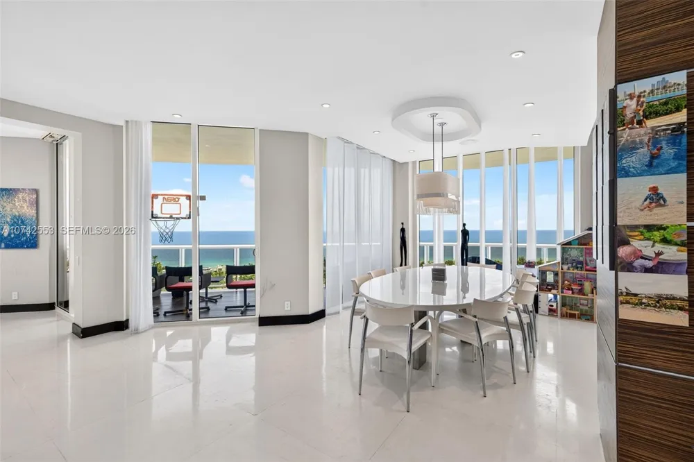 3802 NE 207th St #2802 Aventura, FL 33180
