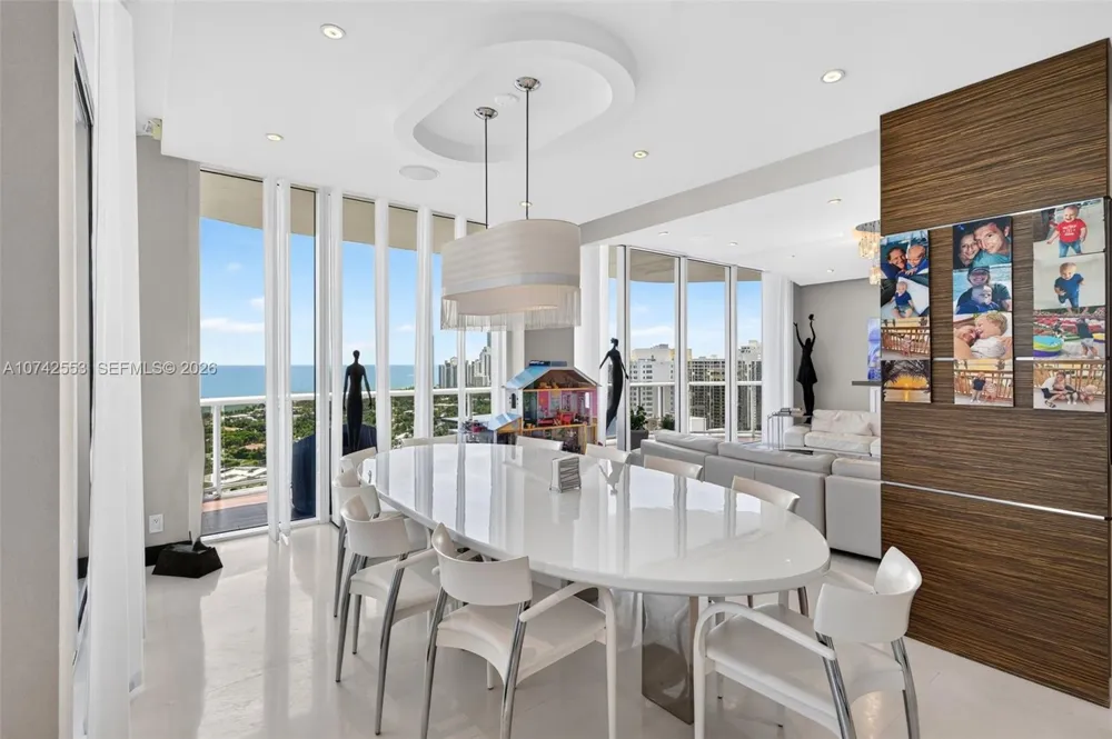 3802 NE 207th St #2802 Aventura, FL 33180