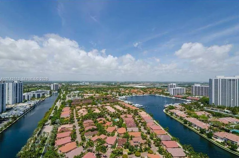3802 NE 207th St #2802 Aventura, FL 33180