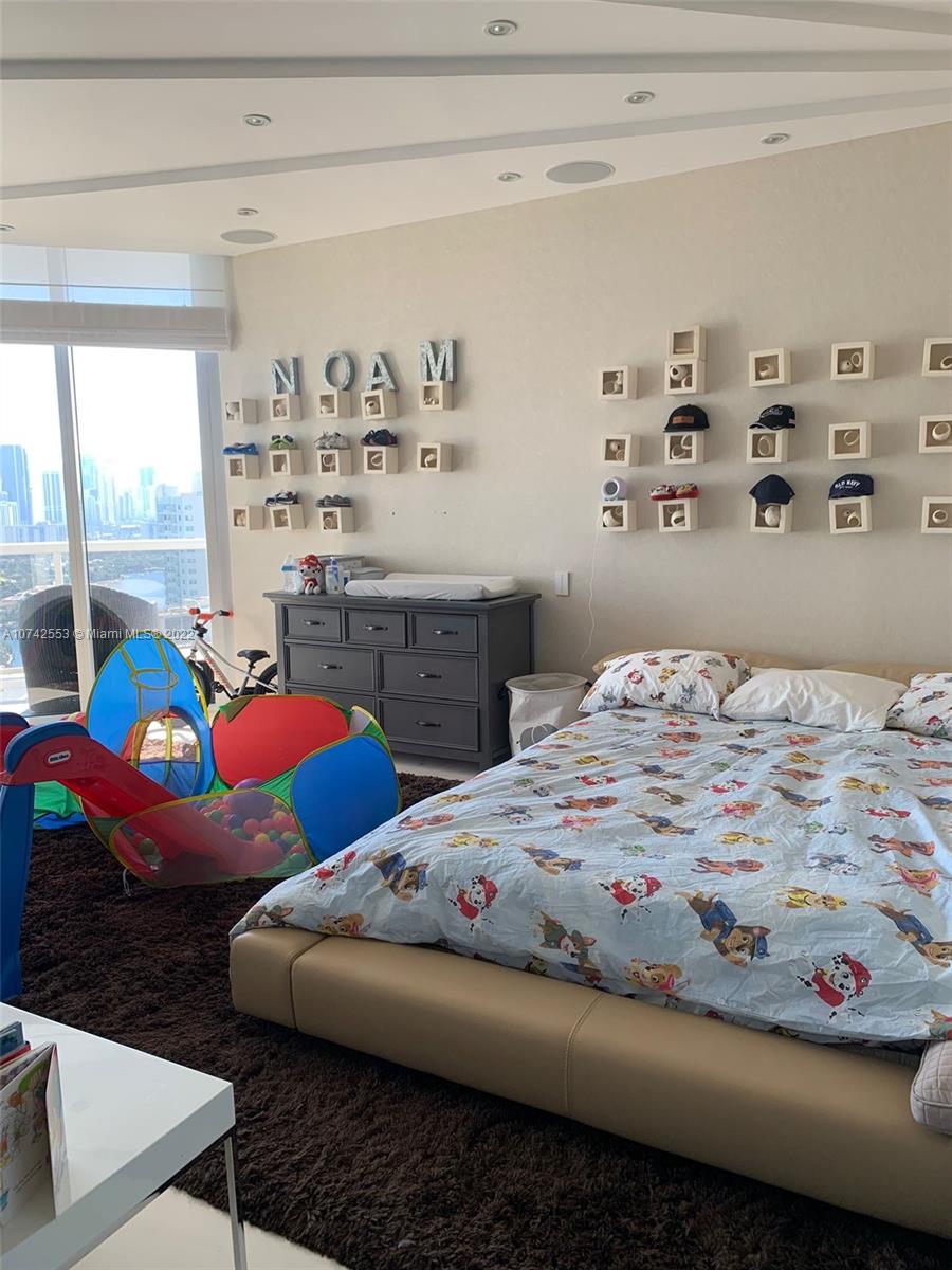 3802 NE 207th St #2802 Aventura, FL 33180