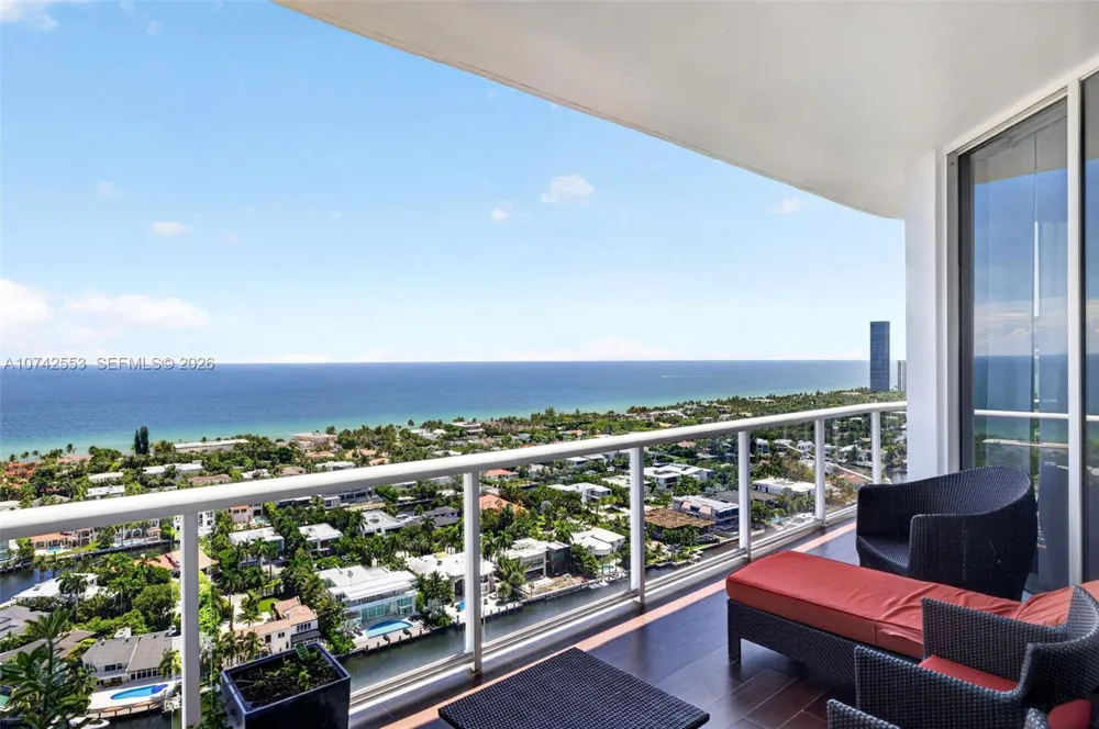 3802 NE 207th St #2802 Aventura, FL 33180