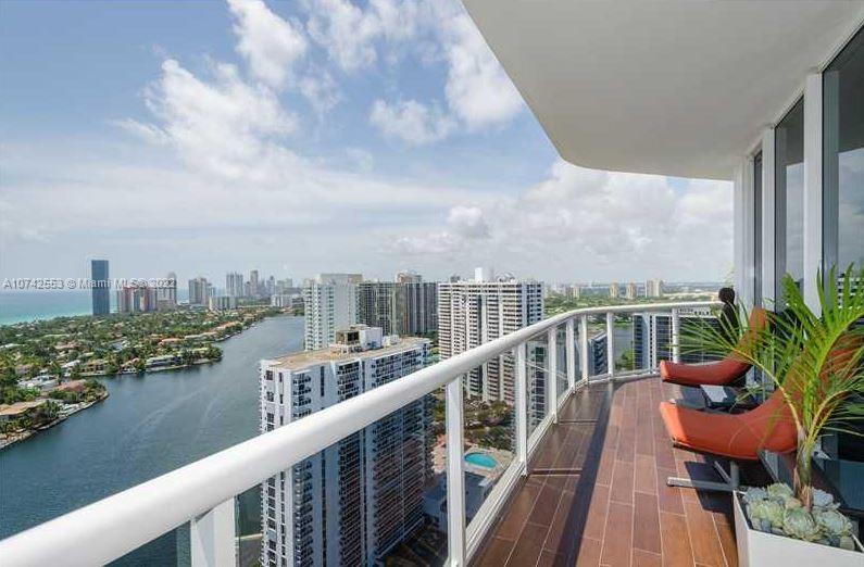 3802 NE 207th St #2802 Aventura, FL 33180