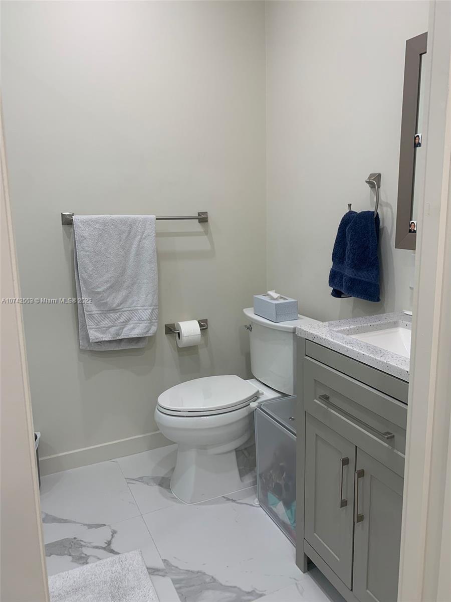 3802 NE 207th St #2802 Aventura, FL 33180