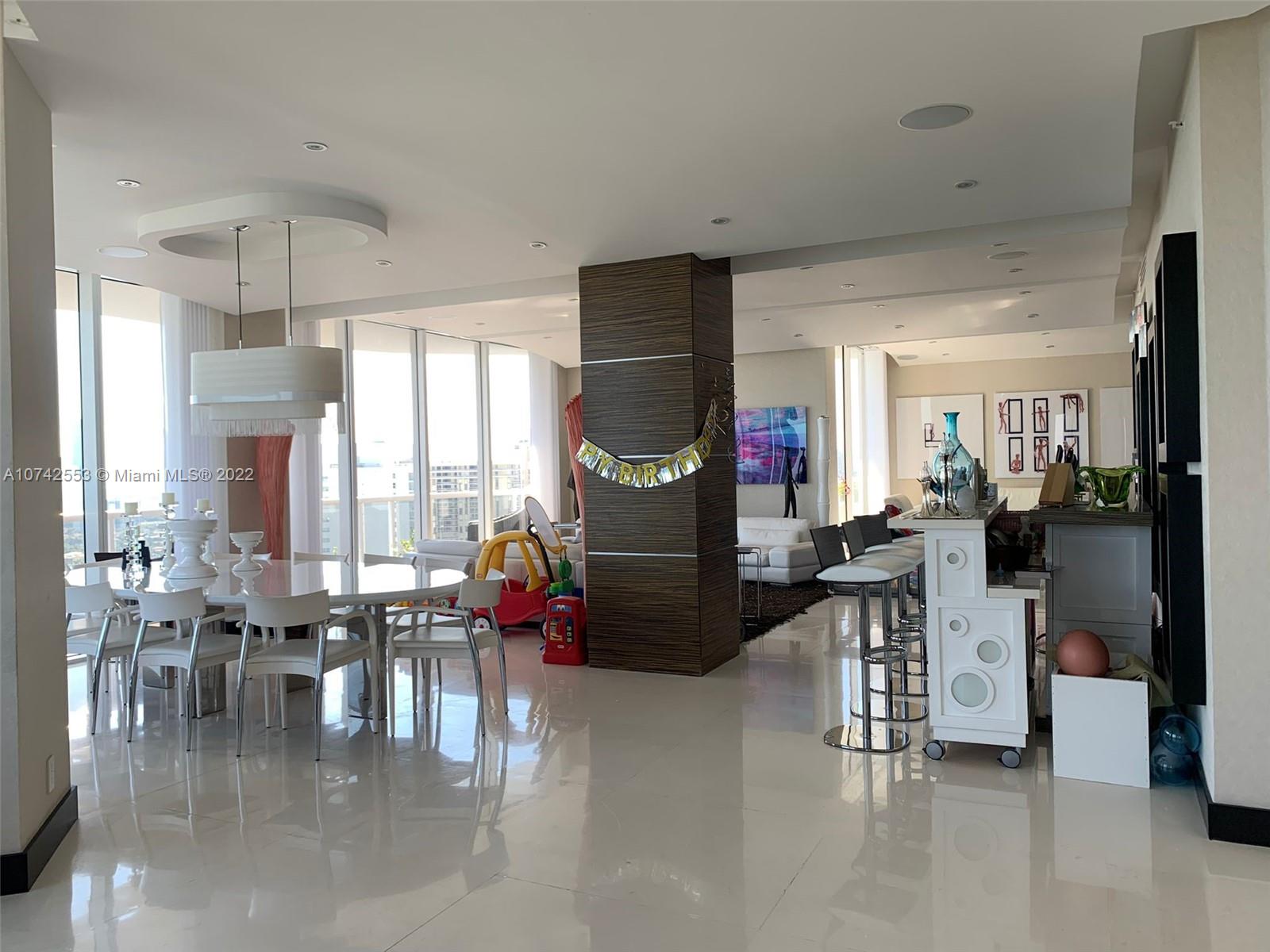 3802 NE 207th St #2802 Aventura, FL 33180