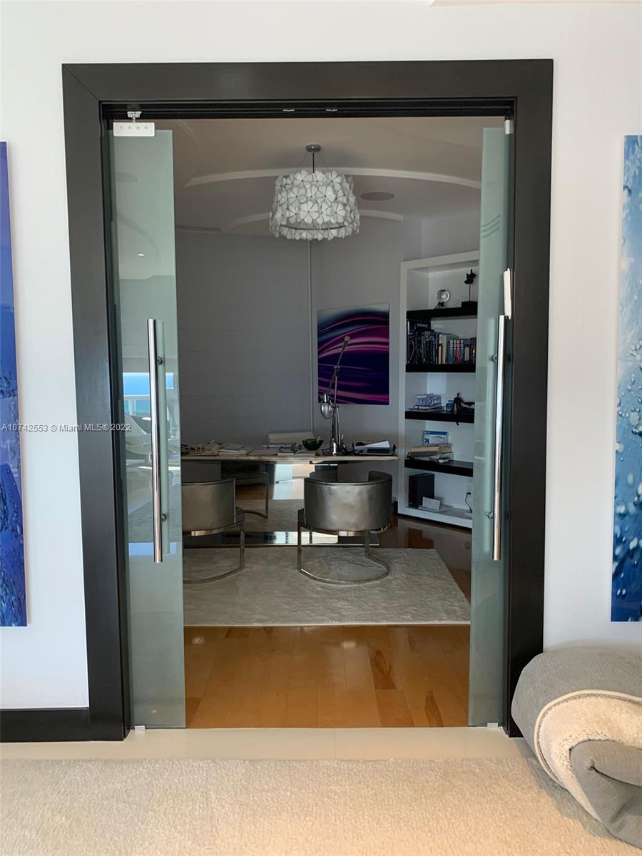 3802 NE 207th St #2802 Aventura, FL 33180